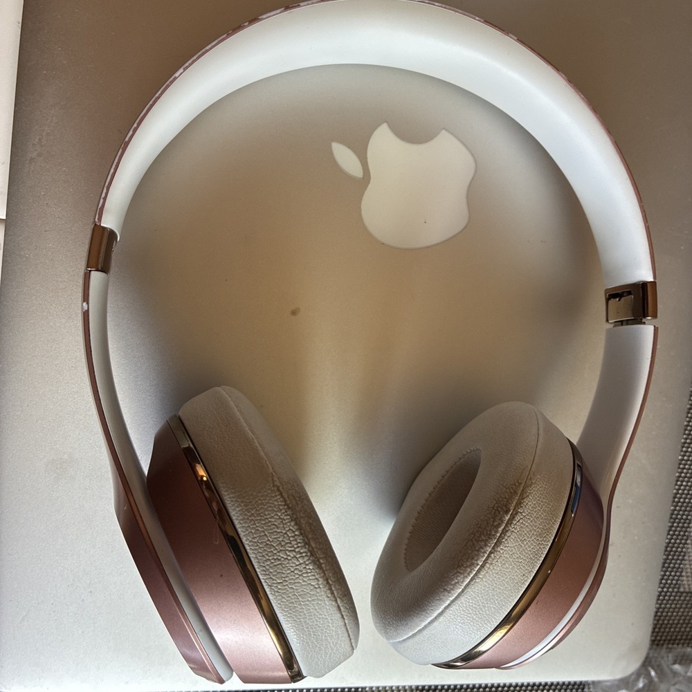 Beats Solo3 Wireless On-Ear Headphones Rose Gold - Authentic & Tested ππΆπ - Picture 6 of 10